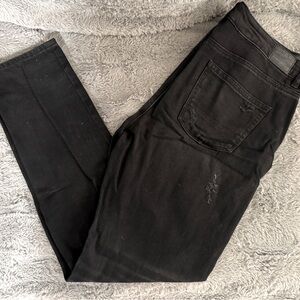 AE Mom Jean 8 XLong womens